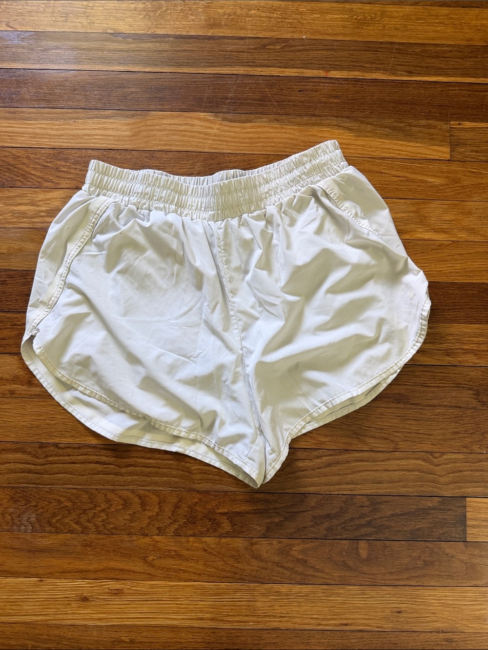 Vitality Breeze Run Short - Oat